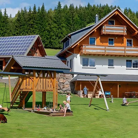 Rengethof Farm stay *